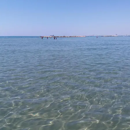 Girasol Beach Apartment 200M From Yanathes Beach Ларнака