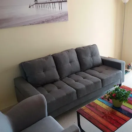 Girasol Beach Apartment 200M From Yanathes Beach Апартаменты *